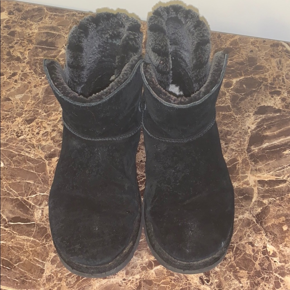 Black Mini Uggs